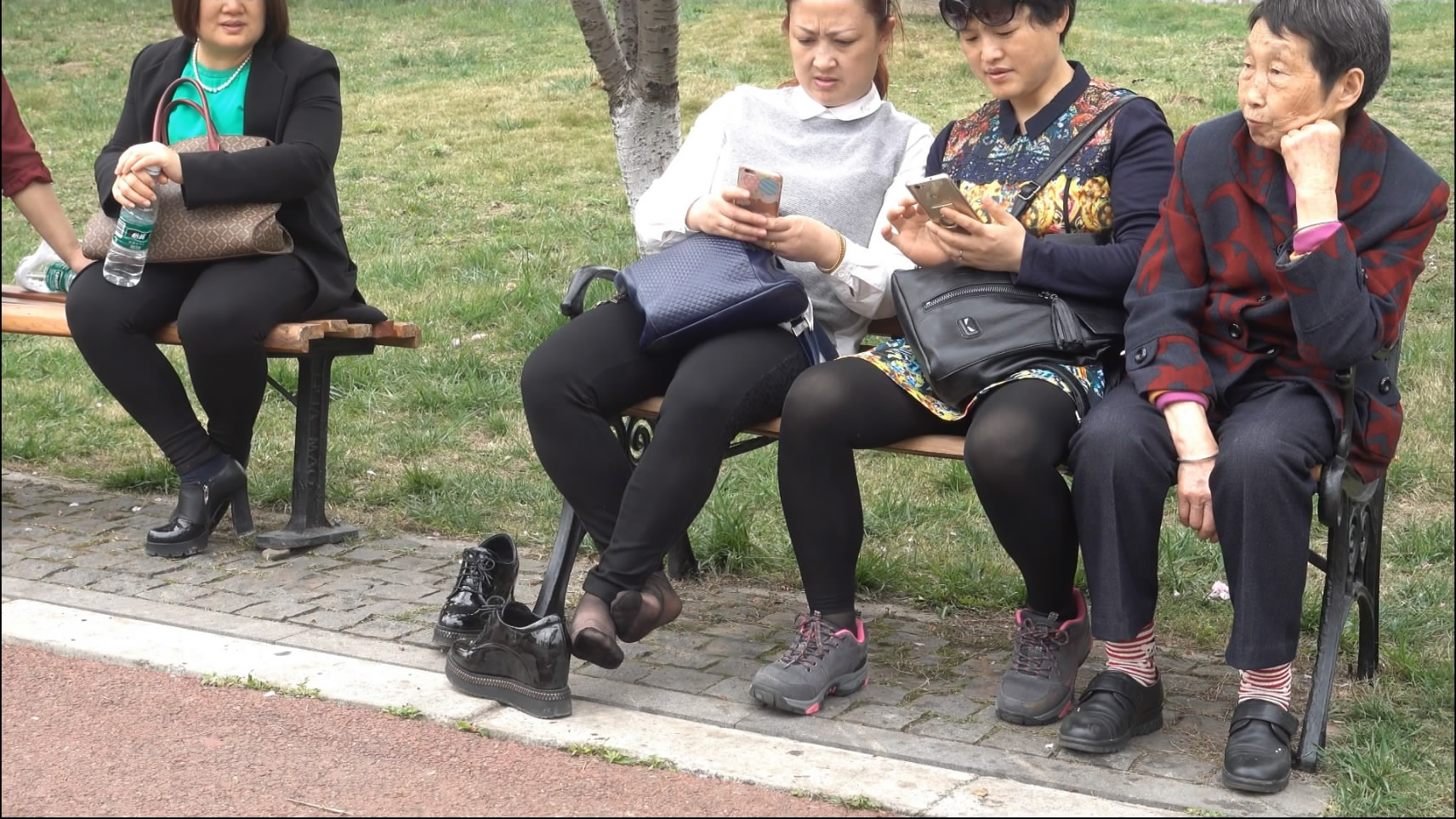 streetsnapnylon[00 00 33][20181205 224401 8]